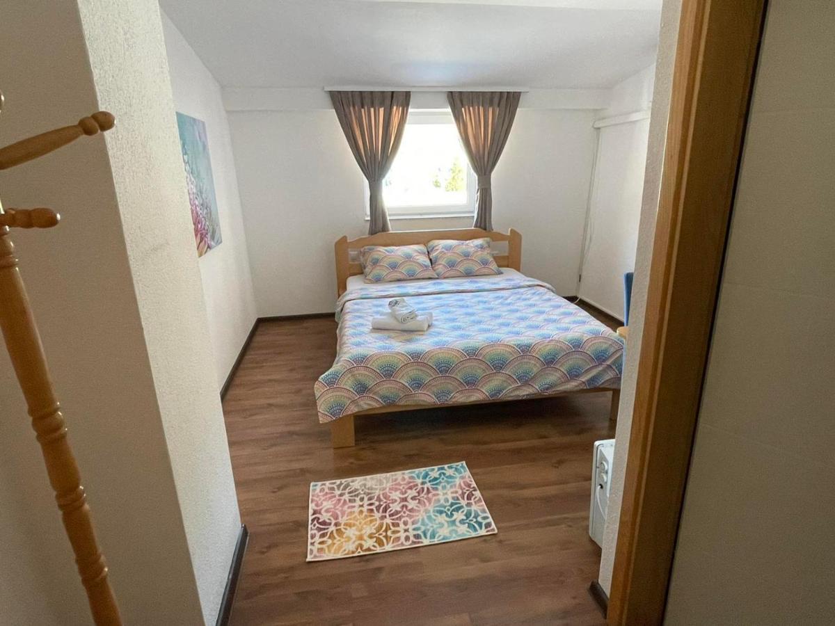 Motel "Kula" Cazin Luaran gambar