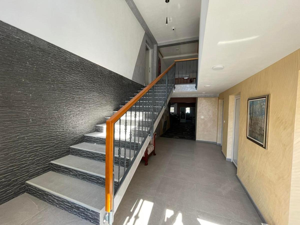 Motel "Kula" Cazin Luaran gambar