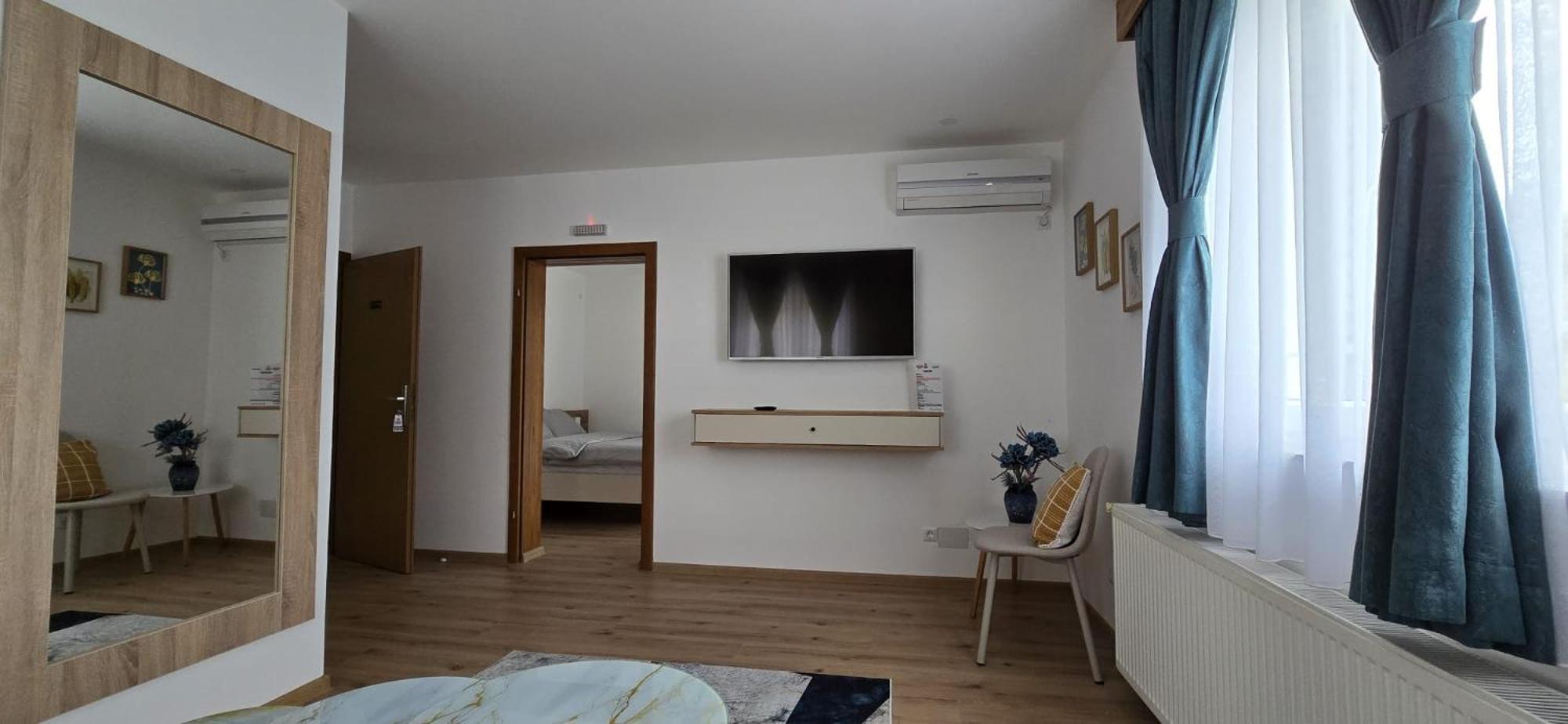 Motel "Kula" Cazin Luaran gambar