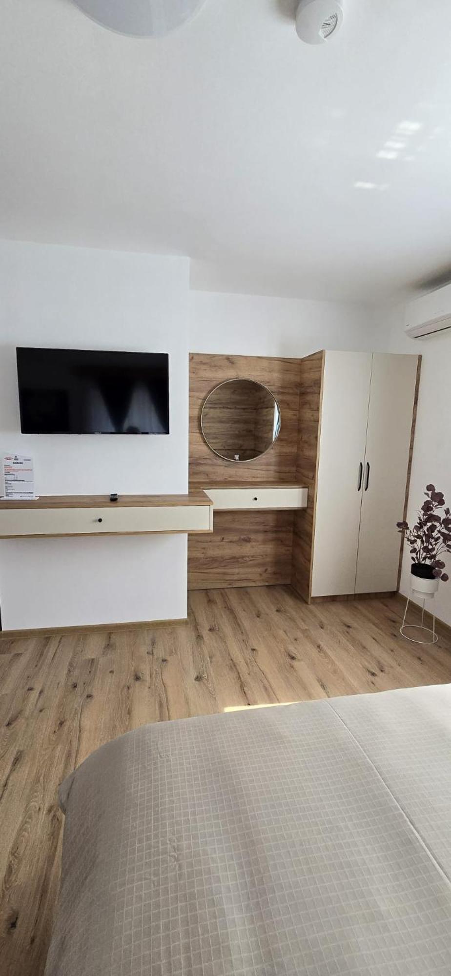 Motel "Kula" Cazin Luaran gambar